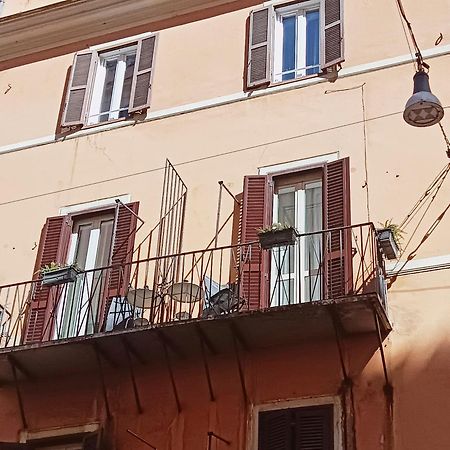 Апартаменты La Tua Casa A Viadelcorso Рим Экстерьер фото